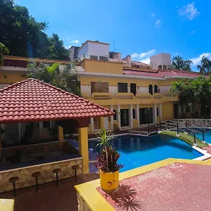 3* Hotel Vista Caribe 5ta Av A 5 Pasos De La Playa